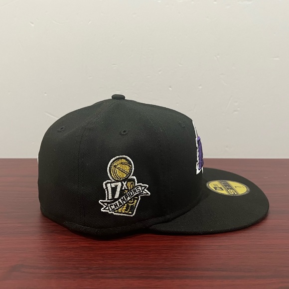 New Era, 59Fifty Fitted Hat, Los Angeles Lakers, 17x Champions, Black - Picture 3 of 10